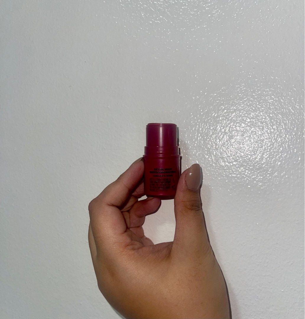 e.l.f monochromatic multi stick (luminous berry) (Category: Makeup) located in Quezon City. Submitted by rmils (Listing ID 1323805548, Image 3). Description: - no packaging.
