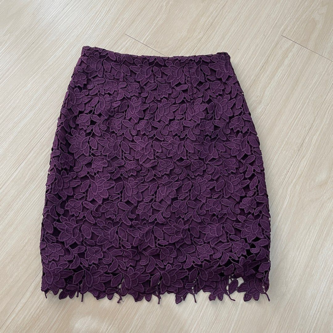 Fayth Maroon Lace Skirt Women s Fashion Bottoms Skirts on Carousell
