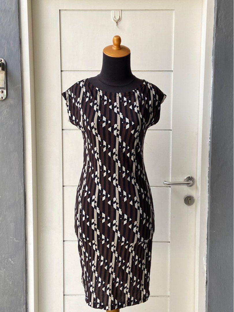 FENDI Motive Midi Dress