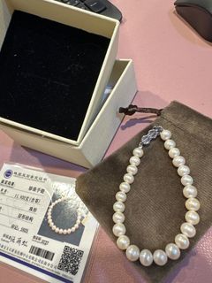 (Category: ) located in . Submitted by catttkat (Listing ID 1323701960, Image 1). Description: .