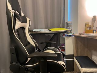 (Category: ) located in . Submitted by khulo24 (Listing ID 1323732615, Image 1). Description: .