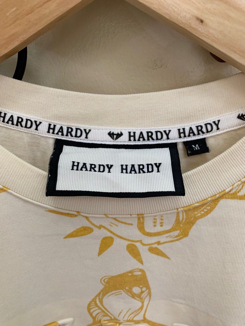 Hardy Hardy All-over print shirt (Category: Luxury Apparel) located in Calamba. Submitted by mineyourscollection (Listing ID 1323662849, Image 2). Description: Preloved In excellent condition All over print Size: width: 24 inches; length: 27 inches Medium on tag; best fit for XL to XXL men.