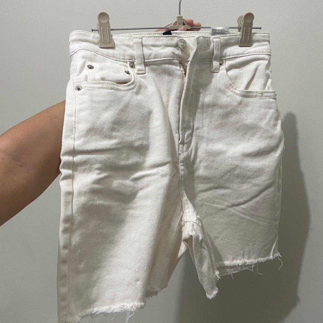 H&m beige shorts clearance