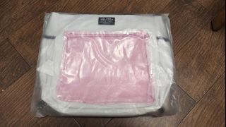 （分類：）位於 。 由 KratosL 提交（商品編號 1323764544，圖片 1）。簡介： 。