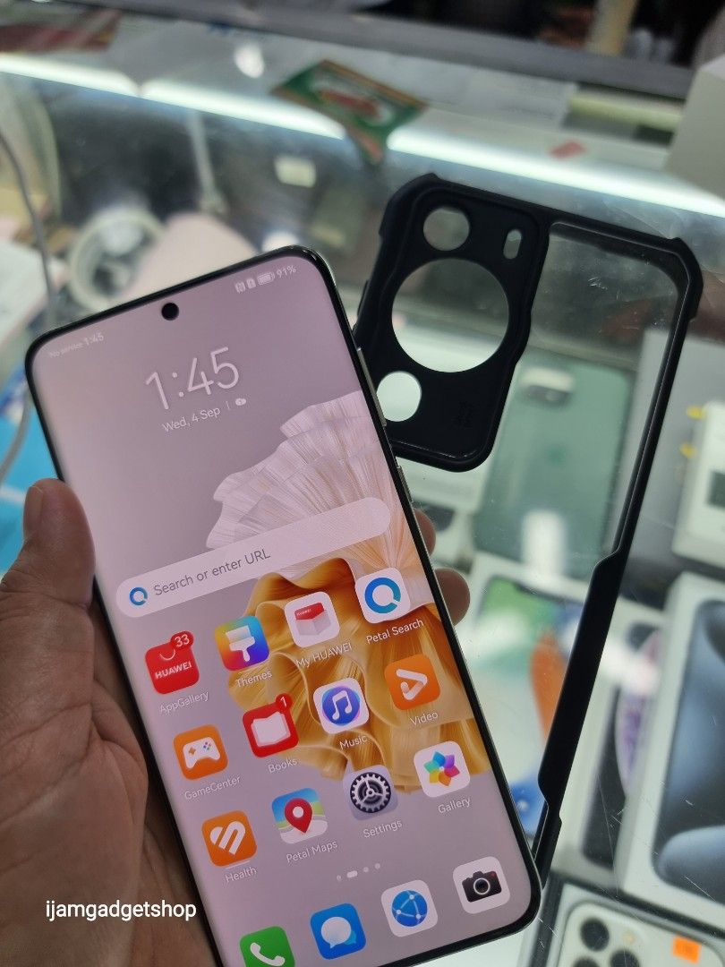 Huawei p60 pro (Category: Huawei) located in Pasig City. Submitted by ijamgadgets (Listing ID 1323750179, Image 1). Description: Huawei p60 pro 8/256gb unit with case and charger 📌we do cod in metro manila and near provinces just add sf only 📌can visit in my store at greenhills shopping center 📌we do LBC transaction 📌we accept credit card in store 📌for fast transaction make acall 09291593032/09297180543.