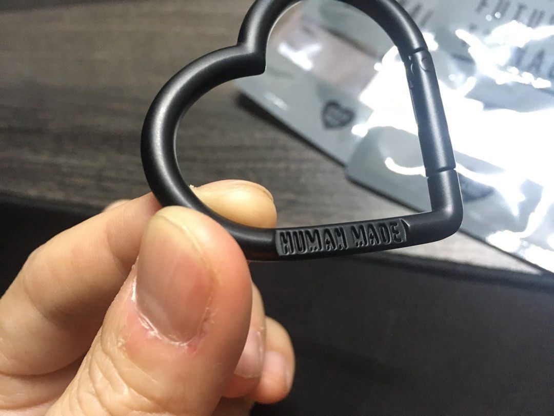 HUMAN MADE HEART CARABINER | BLACK, Luxury, Accessories on