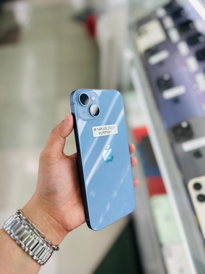 Iphone 14 Plus 256GB 97BH NO ISSUES OPENLINE (Category: iPhone 14 Series) located in San Juan City. Submitted by saabangadgetshop (Listing ID 1323815105, Image 3). Description: Onhand | Pre-owned iPhone 14 Plus 256GB 97% Battery Health OPENLINE NO HIDDEN ISSUES NO HISTORY OF REPAIR 99%Smooth TEST TO SAWA RESET ALL YOU WANT NOT REFURBISHED AUTHENTIC PHONE ALL WORKING Mode of Payment : ⬇️ ▪️Cash ▪️Bank Transfer ▪️Gcash 📍Installment available here 