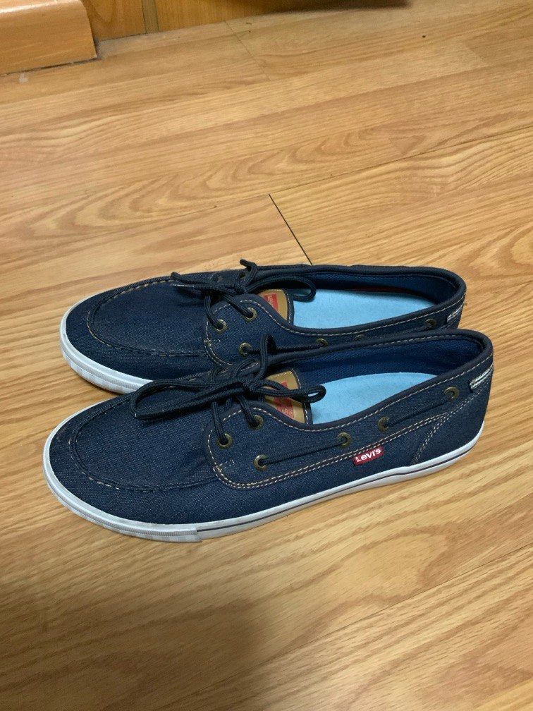Levi's boat shoes clearance