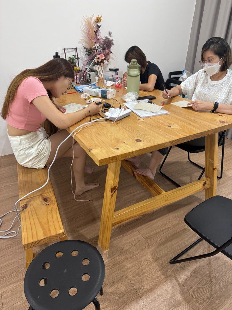 Solid wood Multipurpose dining table (Category: Tables & Sets) located in Puchong. Submitted by mercythor (Listing ID 1323749929, Image 3). Description: .