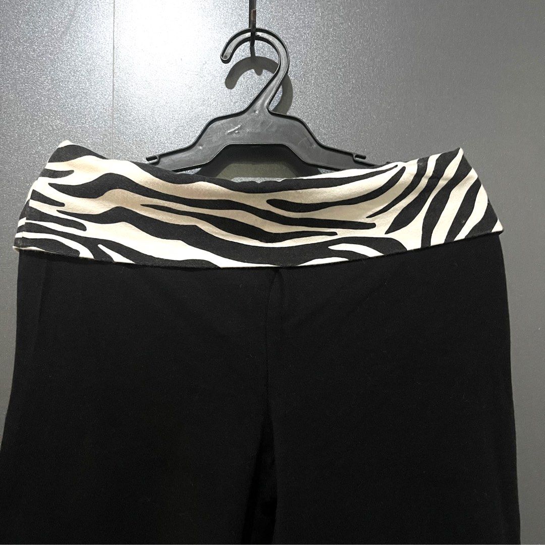 No boundaries yoga shorts store
