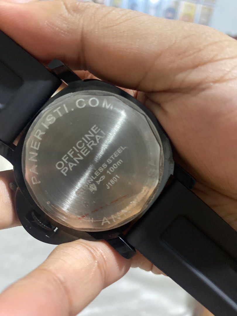 Pam Luminor Marina Quartz (Category: Men's Watches) located in Cainta. Submitted by xtiant (Listing ID 1323825766, Image 3). Description: 44mm goods na goods yan on hand quartz not automatic mas mahal ganun comes with simple box unahan nlng.