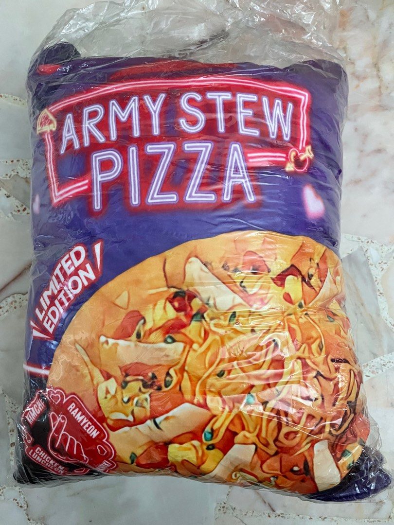 Pizza hut blanket online