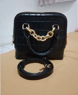 (Kategori: ) berada di . Dikirim oleh threebonea (ID iklan 1323692358, Gambar 1). Deskripsi: .