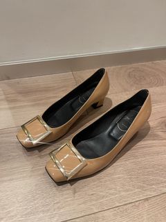（分類：）位於 。 由 selsel1999 提交（商品編號 1323784002，圖片 1）。簡介： 。