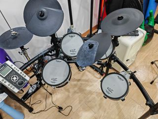 （分類：）位於 。 由 val3212006 提交（商品編號 1323781183，圖片 1）。簡介： 。