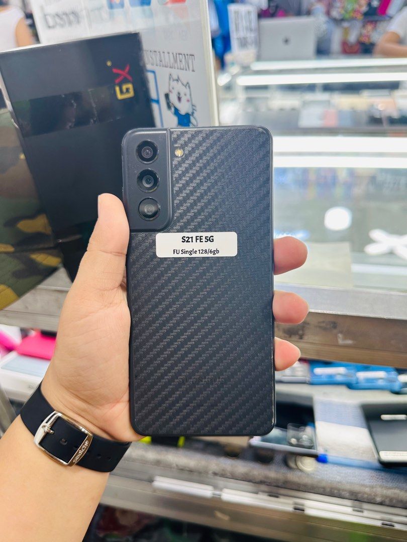Samsung S21 FE 5G 128gb Dualsim FU (Category: Samsung) located in San Juan City. Submitted by javedsgadgetshop (Listing ID 1323763533, Image 1). Description: OPEN FOR INSTALLMENT VIA CREDIT CARD/GGIVES/SPAY/BILLEASE & SWAP/TRADE-IN! BUY AND SELL! Quick Specs : Samsung S21 FE 5G •128gb •NTC Variant •Good batt health •Factory Unlock •95% Smoothness •No hidden issue | No Repaired •100% Authentic | Not Refurbished •w/ OEM Charger & store warranty ❣️ 