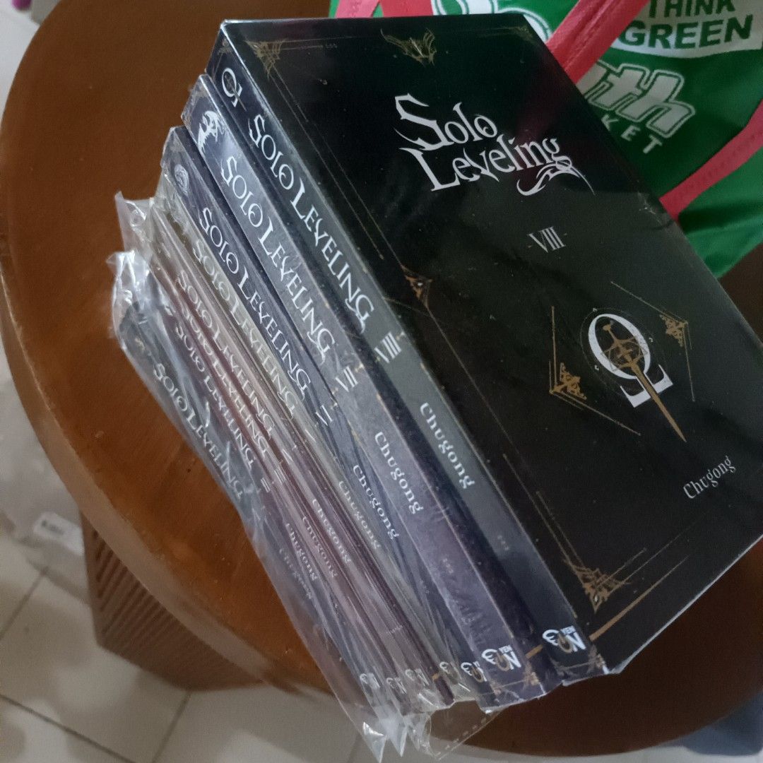 Solo Levelinv Light Novel (Category: Comics & Manga) located in Plaridel. Submitted by dragonskeep (Listing ID 1323677105, Image 2). Description: With a heavy heart... Selling my Solo Leveling Light Novel bookset... items are brand new and sealed....