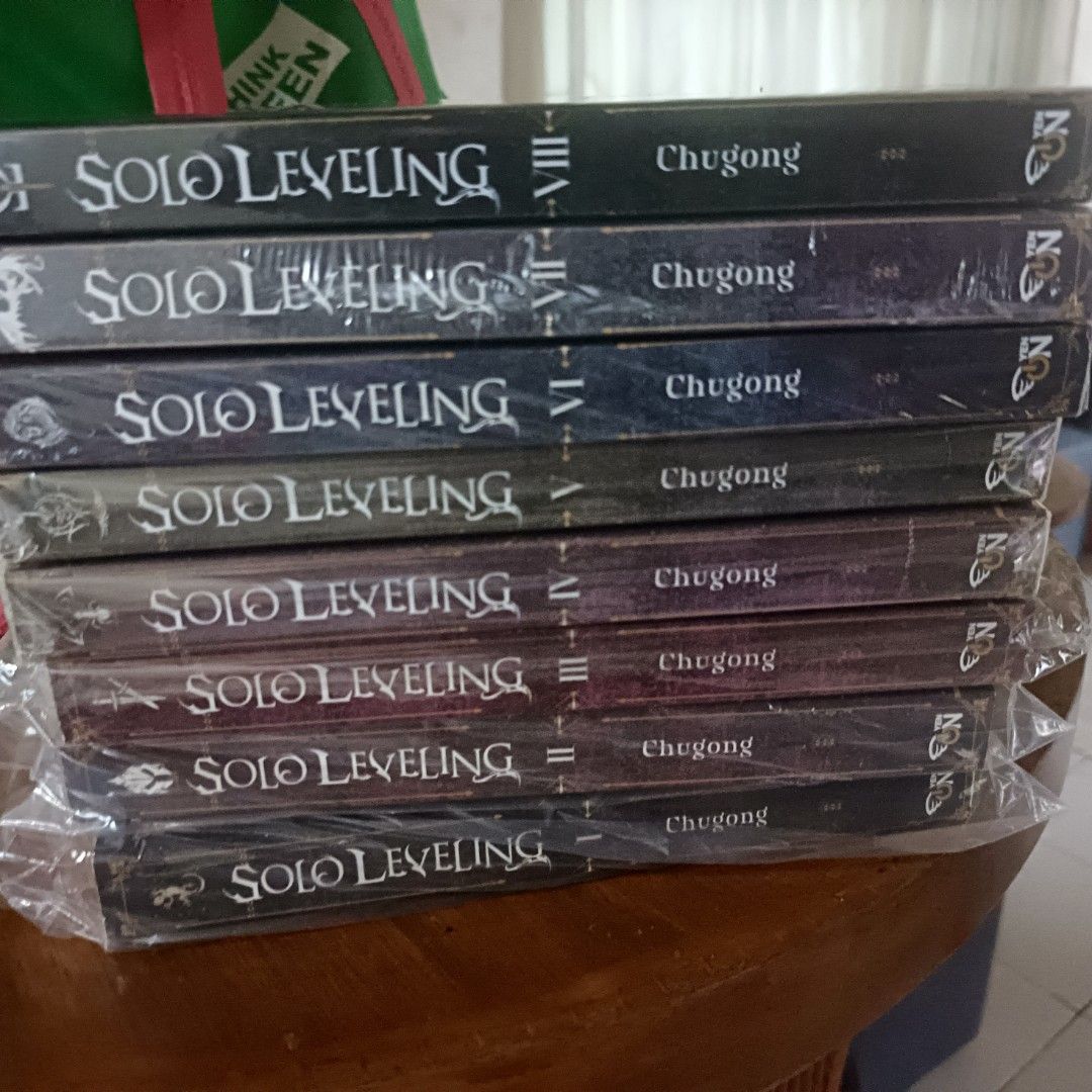 Solo Levelinv Light Novel (Category: Comics & Manga) located in Plaridel. Submitted by dragonskeep (Listing ID 1323677105, Image 1). Description: With a heavy heart... Selling my Solo Leveling Light Novel bookset... items are brand new and sealed....