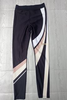 (Category: ) located in . Submitted by lynastore (Listing ID 1323723452, Image 1). Description: .