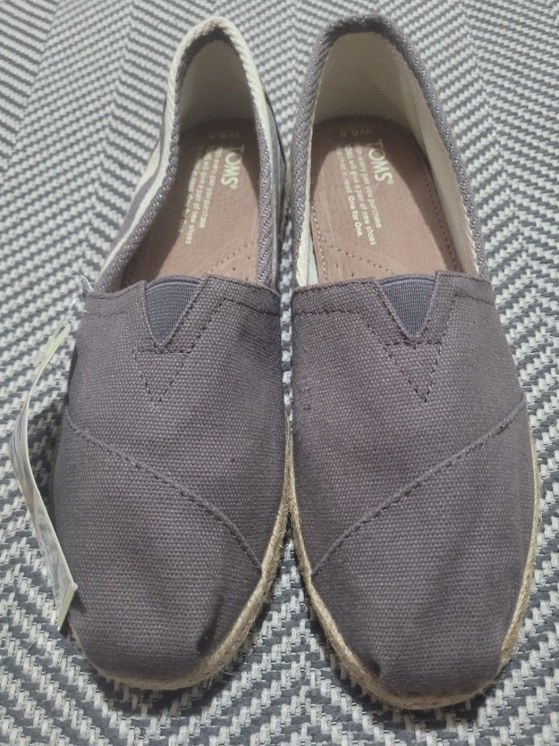 Dark gray toms new arrivals