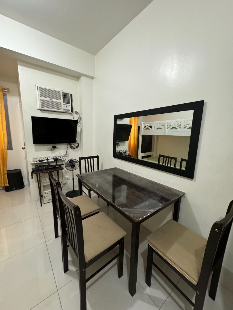 Torre Central 4-Beds for Lease for 8,000 each (Category: Apartments & Condos) located in Antipolo. Submitted by BONG.CHUA (Listing ID 1323687879, Image 3). Description: Torre Central Unit 2416 is equipped with the following: * 2 electric burner * rangehood * washing machine * microwave oven * refrigerator * cookwares * cutleries * kitchen wares * dining wares * intercom * toilet w/ bidet * shower w/ heater * 4-seater dining set * tv * aircon * 4-