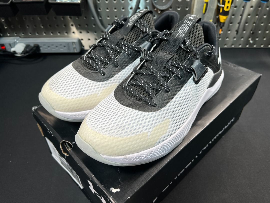 Under Armour Project Rock BSR 2 Training Shoes (Category: Sneakers) located in Caloocan City. Submitted by aquinasramonrcb (Listing ID 1323713376, Image 2). Description: - Used twice in Anytime Fitness Gym RFS: Change to Slipspeed --------- Official Footwear of UFC Lightweight, breathable airmesh upper with stretch & structure where you need it Additional midfoot lockdown & support with webbing & eyelet structure Charged Cushioning® midsole absor
