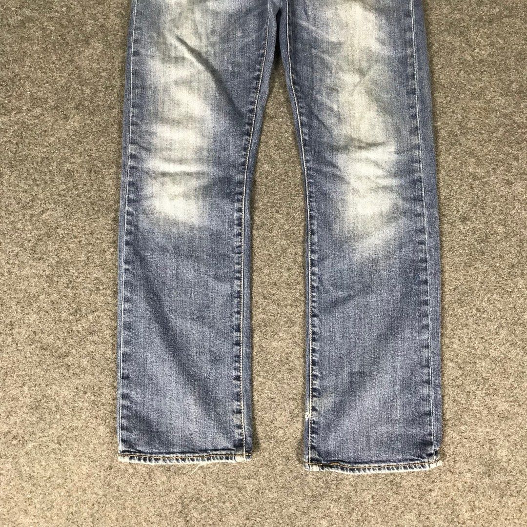Vintage levis manual 30 Men s Fashion Bottoms Jeans on Carousell