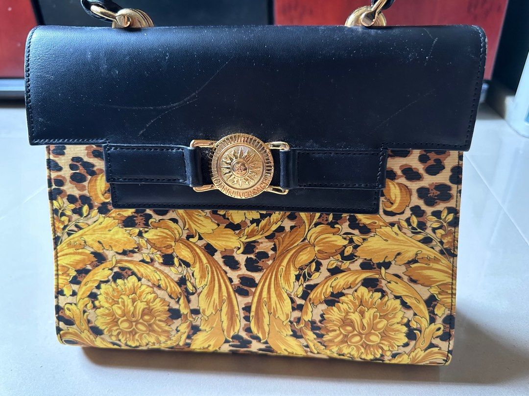 Genuine Vintage CLASSIC Versace handbag shoulder bag