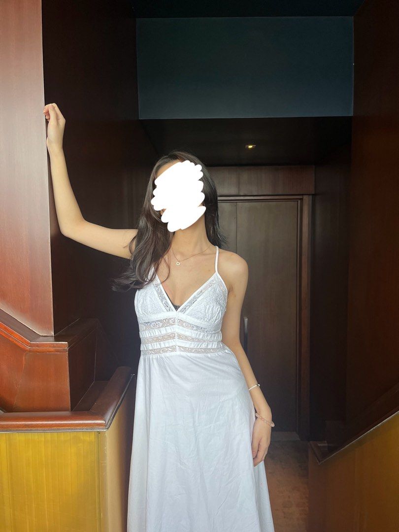 White Zara Maxi Dress (Category: Dresses) located in Quezon City. Submitted by chiccleanse (Listing ID 1323688951, Image 2). Description: zara white maxi dress with lace bodice and buttons up the back.