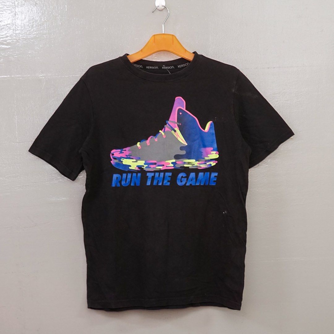 XL XERSION shoes motive printed t shirt Men s Fashion Tops Sets Tshirts Polo Shirts on Carousell