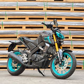 (Category: ) located in . Submitted by candymotorbikes (Listing ID 1041502403, Image 1). Description: .