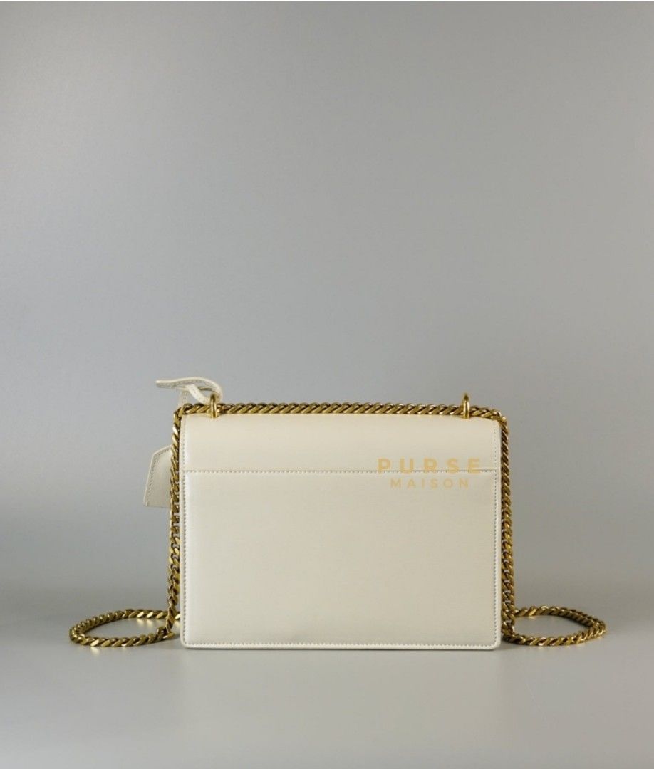 YSL Sunset White Medium Smooth Leather Bag (Category: Luxury Bags & Wallets) located in Taguig. Submitted by pursemaison (Listing ID 1323824647, Image 2). Description: YSL Sunset White Medium Smooth Leather Bag ✨Php 95,000 *Additional 3.85% for straight credit card payments *Available for 4 months layaway with 1% interest per month *BDO credit card up to 36 mos & Citibank credit card up to 24 mos (with interest) CONDITION: Pristine condition with