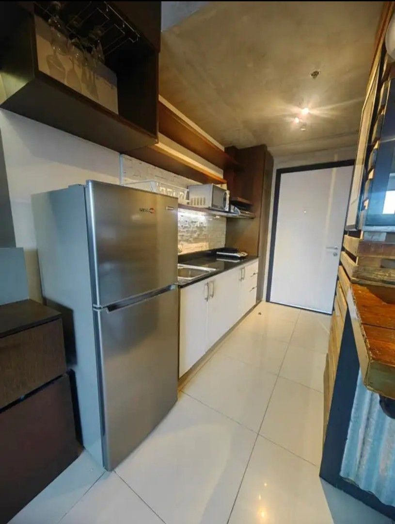 Sun Residences for Rent (Category: Apartments & Condos) located in Taguig. Submitted by rheannataberna (Listing ID 1323979372, Image 2). Description: Fully Furnished 1 BR 1 Bedroom 28 sqm with Balcony QC skyline facing Amenities Renovated with lots of Storage space 37th Floor Tower 2 Sun Residences Mayon St. in front of Welcome Rotonda Quezon City.