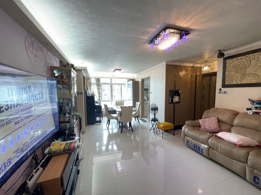 （分類：）位於 。 由 greatwallrealty 提交（商品編號 1323861539，圖片 1）。簡介： 。