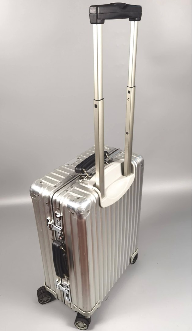 Rimowa classic flight 33l 2025