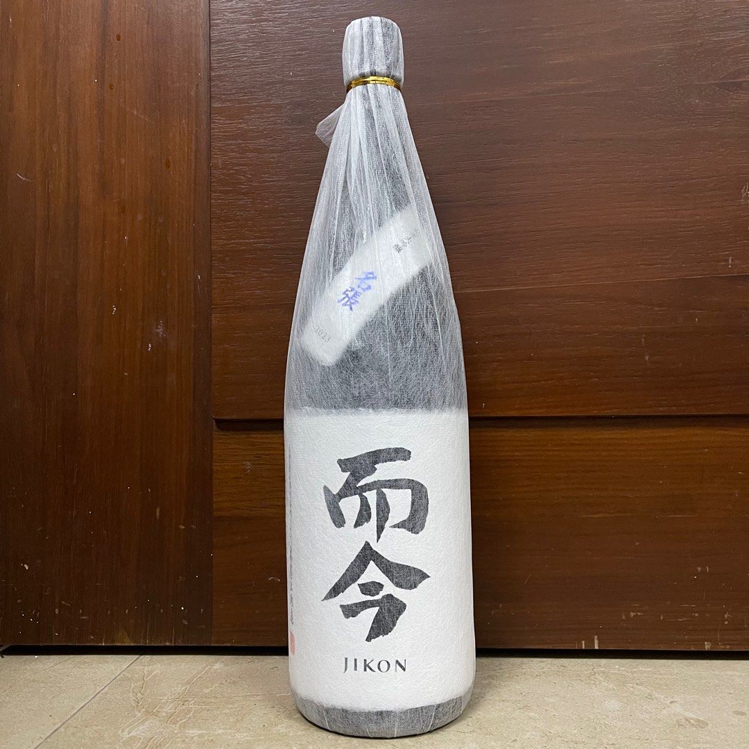 而今 純米大吟醸 nabari 720ml  4本セット 楽天市場】5と0の付く日而今 純米大吟醸 名張 Nabari 化粧箱付
