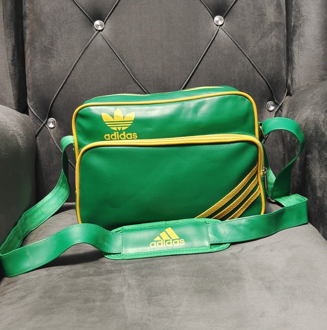 Adidas vintage messenger sling bag