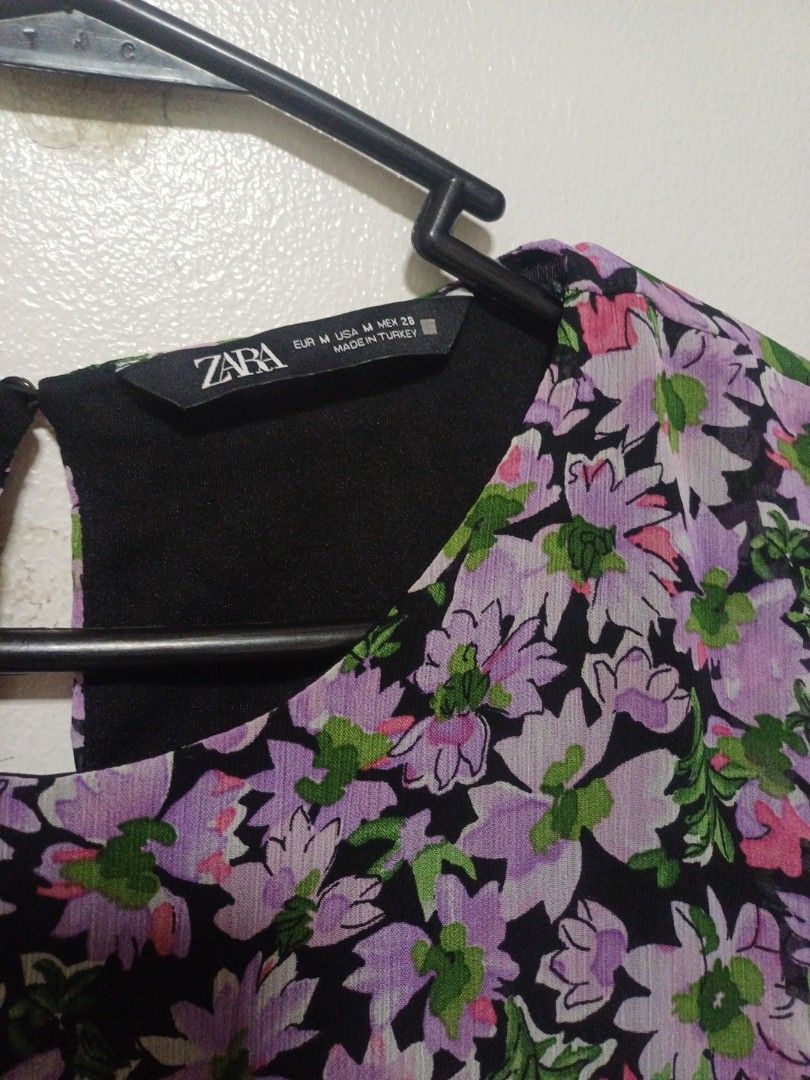 Black and purple dress (Category: Dresses) located in Pasig City. Submitted by sunieaileen (Listing ID 1323871795, Image 2). Description: like new no flaws still good..