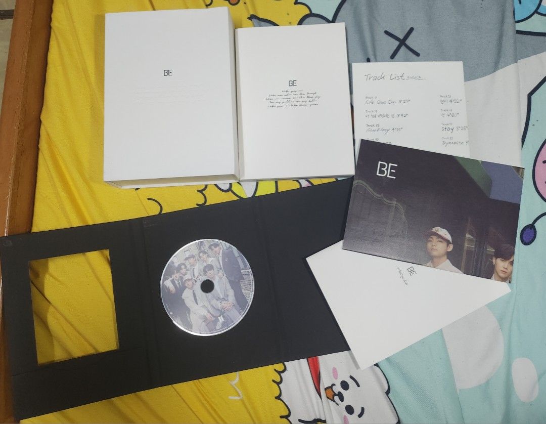BTS BE Album deluxe (Category: CDs & DVDs) located in Manila. Submitted by happydachshund (Listing ID 1323953224, Image 2). Description: Bts be album deluxe -slight creases on the box inclusions: -poster -cd -photobook -making book -lyric poster -photo frame -carousell: Happydachshund Pickup or lalamove/grab meetup Lucky chinatown depending on time and day still negotiable just chat.