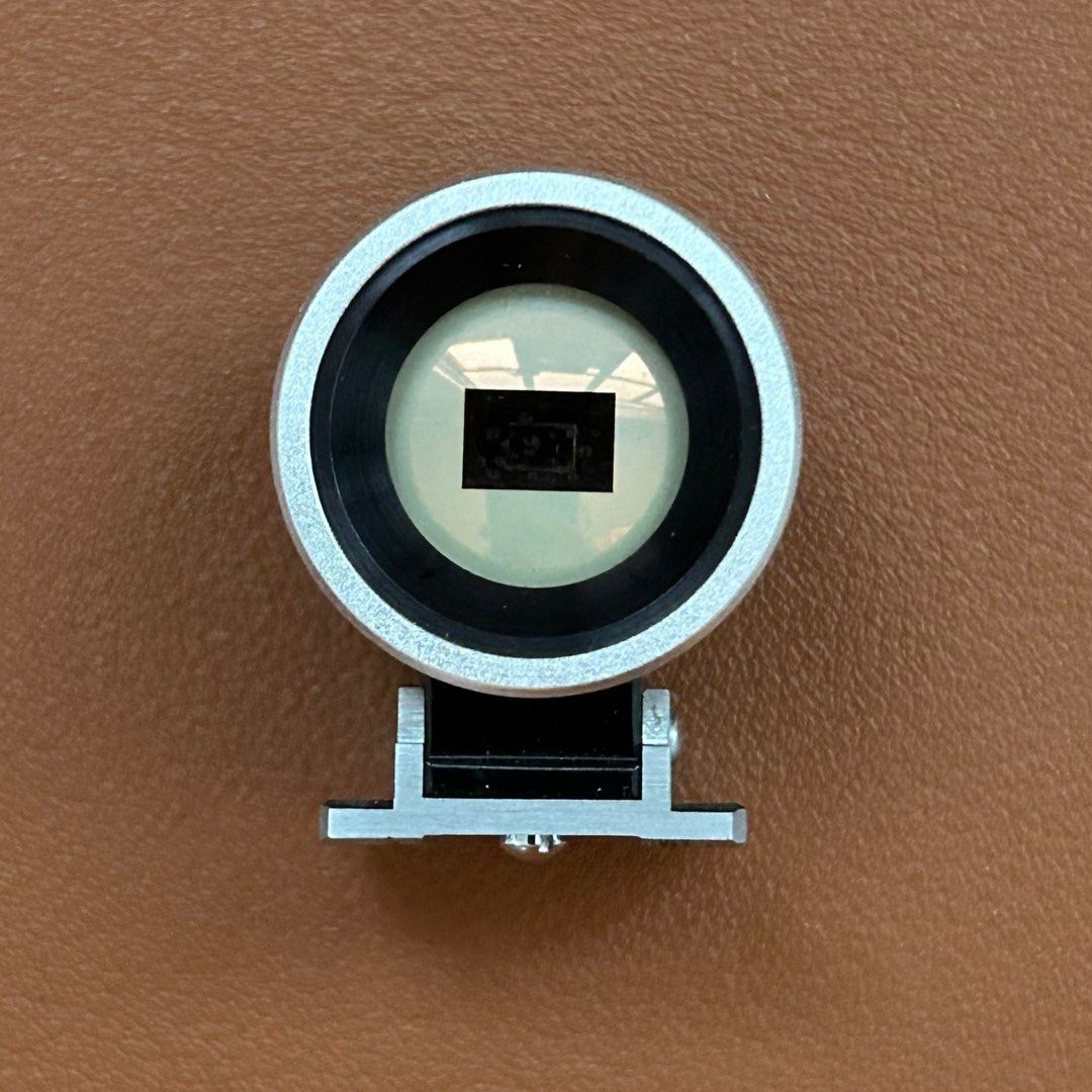 Canon 100mm viewfinder rangefinder (Category: Other Photography Accessories) located in Manila. Submitted by pl4y_it_4g4in (Listing ID 1323966418, Image 2). Description: Used Issue: fungus With leather case Canon 100mm viewfinder rangefinder .