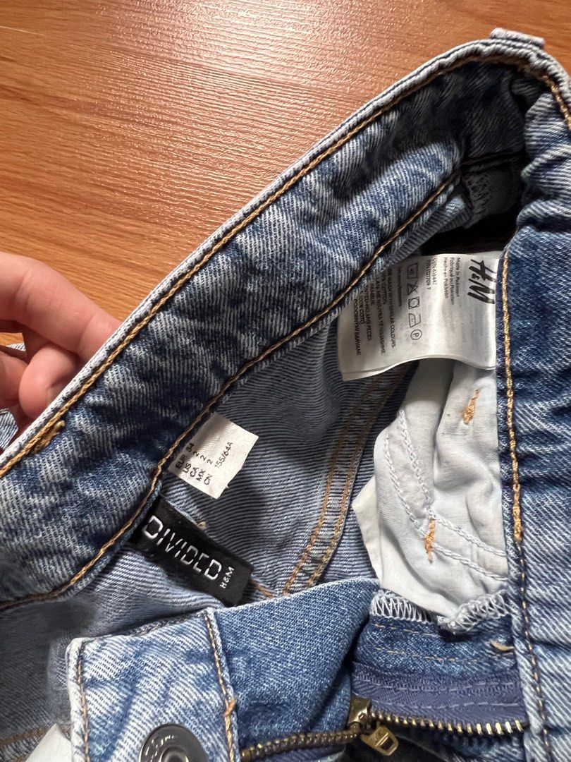 H&M cargo pants (Category: Jeans) located in Muntinlupa City. Submitted by cssndrax (Listing ID 1323974285, Image 3). Description: .