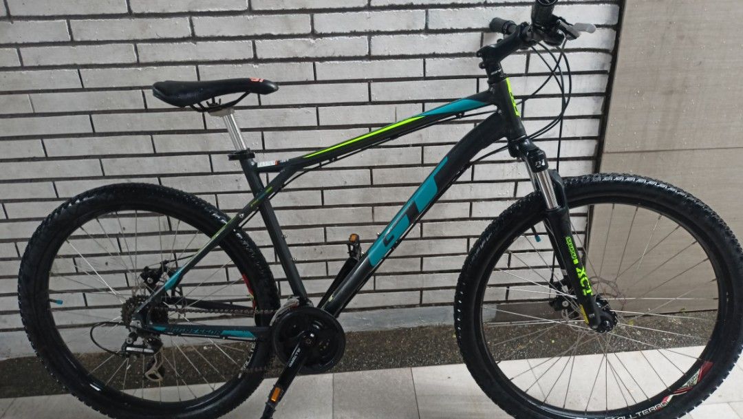 GT AGGRESSOR MOUNTAIN BIKE 27