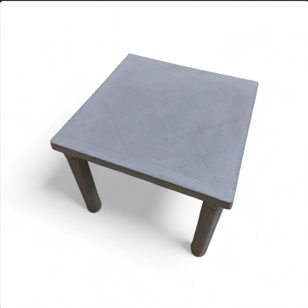 Hard Plastic Table (Category: Office Furniture & Fixtures) located in Manila. Submitted by nvodega (Listing ID 1323846813, Image 2). Description: Plastic (hard) table. Php 400.00. Used to be kids table but can also be utilized as work table. Dimensions: 60cm x 60cm x 51.5cm 2nd-hand, Collapsible. Ideal for small spaces. #monobloc #table #plastic #hardplastic nvodega.