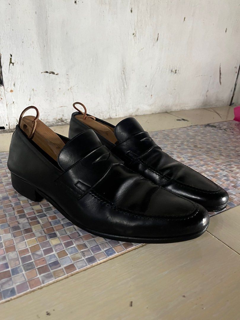 Heritage Regal Loafer shoes (Category: Dress Shoes) located in Quezon City. Submitted by raprap009 (Listing ID 1323911420, Image 3). Description: size 10 good condition Japan Made.