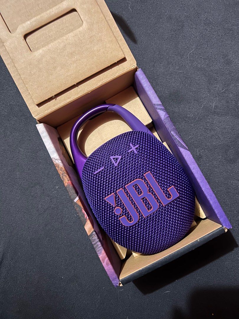 Jbl Clip 5 (Category: Soundbars, Speakers & Amplifiers) located in Echague. Submitted by armielur (Listing ID 1323953807, Image 1). Description: Brandnew Opened to check the item only. Bought it for 3500 srp po rfs: too many speakers .