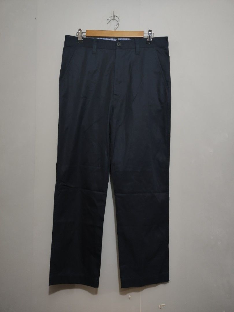 Junya Watanabe MAN COMME des GARCONS (Category: Trousers) located in Pasig City. Submitted by one.cop (Listing ID 1323989926, Image 1). Description: Junya Watanabe MAN COMME des GARCONS Size: M Measurement Length 40" Waist 16-17" Thigh 22" Inseam 27" Crotch 13" Leg Opening 8".