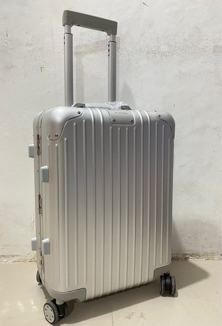 Koper Rimowa 20 inch, Barang Mewah, Tas & Dompet di Carousell
