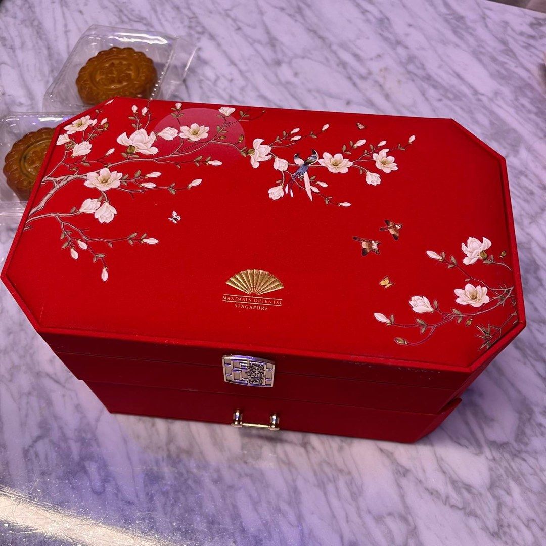 Mandarin Oriental Mooncake box rectangle singapore, Furniture & Home  Living, Home Improvement & Organisation, Storage Boxes & Baskets on  Carousell