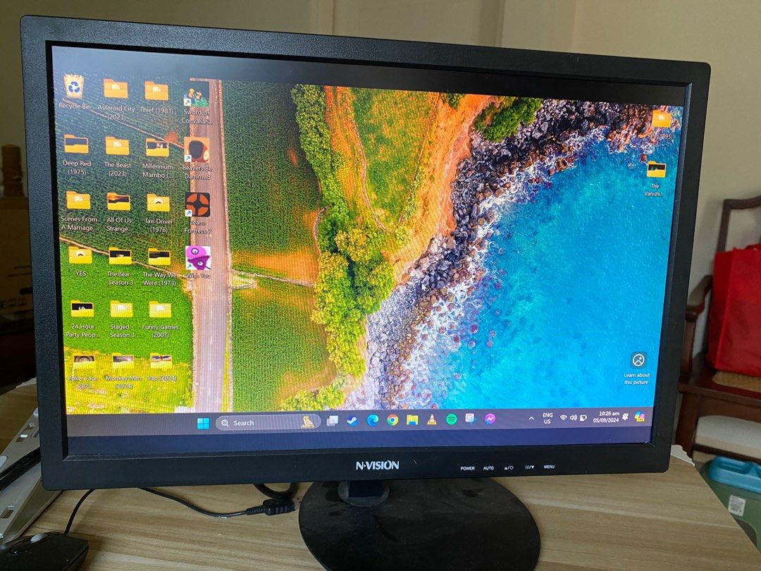 N-Vision N190HD (Category: Monitor Screens) located in Malolos. Submitted by julipie (Listing ID 1323845043, Image 2). Description: No issue - hindi lang nagagamit.