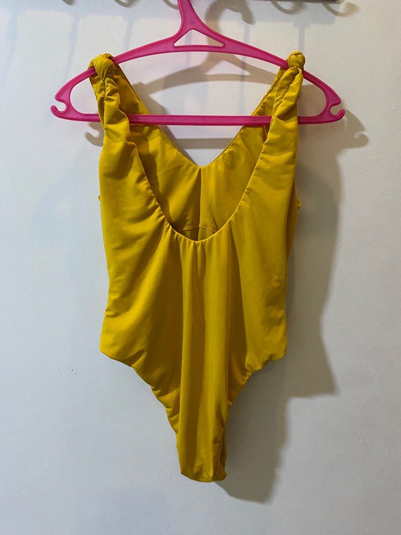 Océan Essentials / Ocean Essentials - Sailor Suit in Matte Gold (Category: Bikinis & Swimsuits) located in Bulacan. Submitted by findingtreasuresph (Listing ID 1323829977, Image 3). Description: This is color is already gone. I only used this once. Rfs: I lose weight.